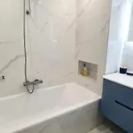 Beautiful 2 Bedroom With A View Antibes