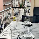 Beautiful 2 Bedroom With A View Apartment Antibes