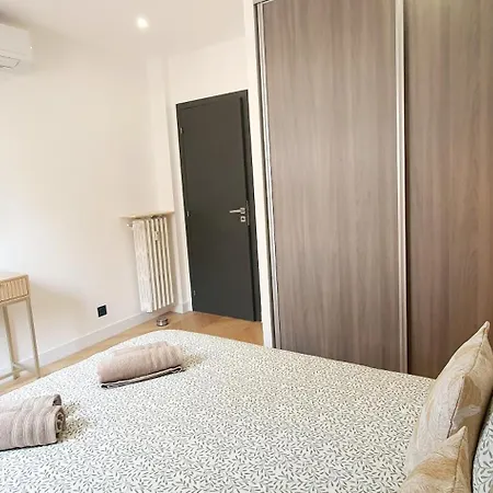 Beautiful 2 Bedroom With A View Appartement *